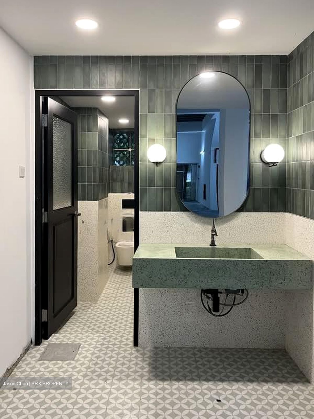 Lorong Telok (D1), Retail #610490321